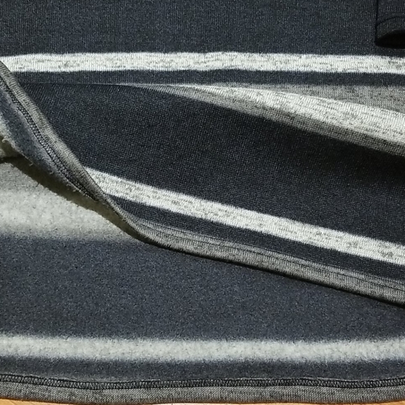 Oversized Korean Fleece Tunics - Picture 4 of 5